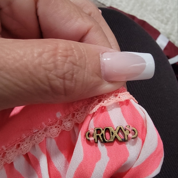 Roxy Coral and White Striped Top Size XS - Picture 5 of 6